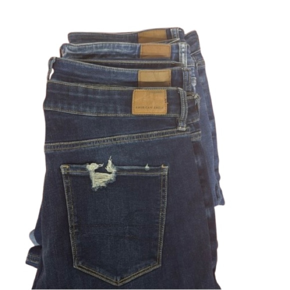 Lot of 4 American Eagle Outfitters Dark Wash Women's Jeans